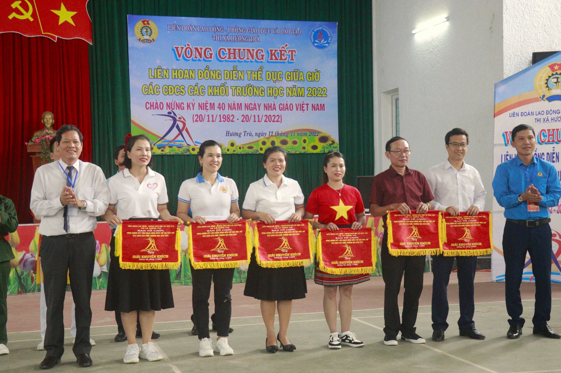 Thị xã Hương Trà: Sôi động Liên hoan đồng diễn thể dục giữa giờ