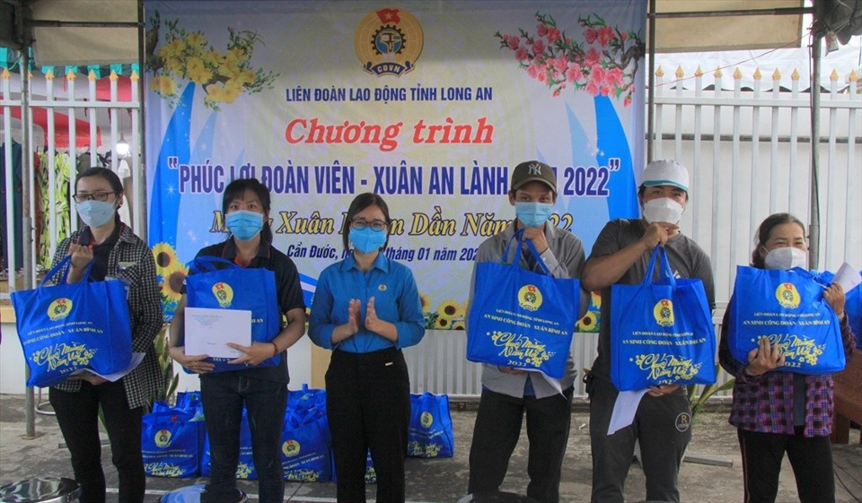 Công đoàn Long An dự kiến chăm lo Tết cho 30.000 đoàn viên, người lao động khó khăn