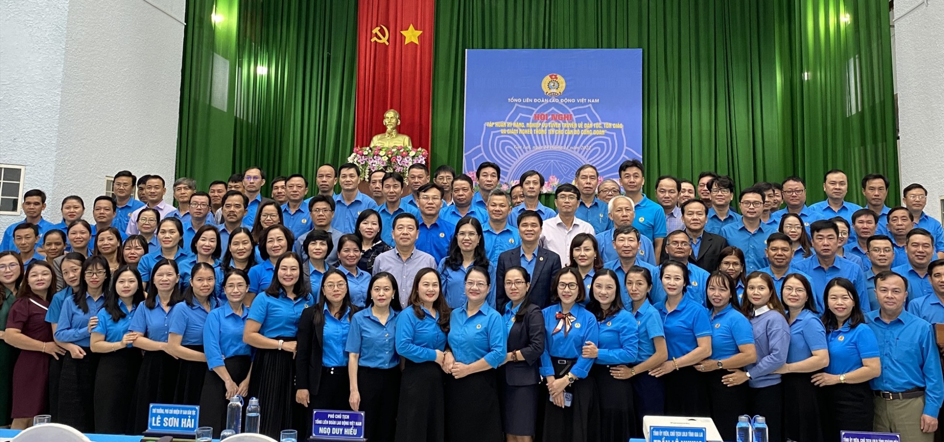 Tổng LĐLĐVN tập huấn công tác dân tộc, tôn giáo cho cho cán bộ công đoàn Tổng LĐLĐVN tập huấn công tác dân tộc, tôn giáo cho cho cán bộ công đoàn