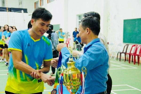 Giải bóng chuyền ngành Giáo dục Quảng Trị: Sôi động, hấp dẫn