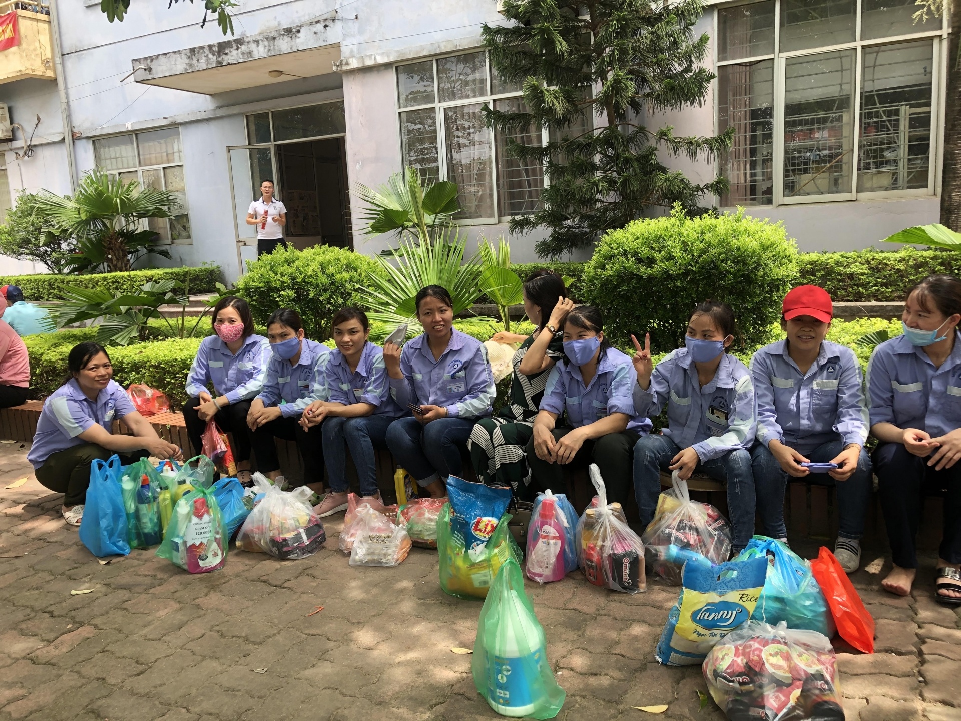 5.000 đoàn viên, NLĐ được tặng phiếu mua sắm tại “Chợ Tết Công đoàn” năm 2023