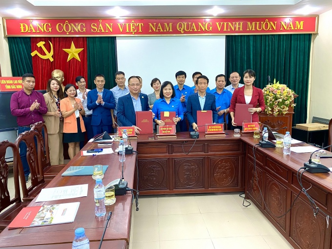 Cam kết không bán khoản nợ khi triển khai gói tín dụng 20.000 tỉ đồng Cam kết không bán khoản nợ khi triển khai gói tín dụng 20.000 tỉ đồng