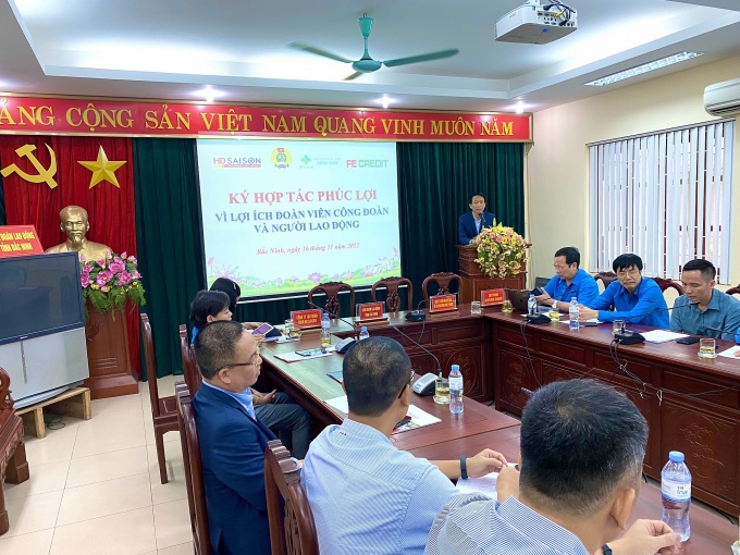 Cam kết không bán khoản nợ khi triển khai gói tín dụng 20.000 tỉ đồng Cam kết không bán khoản nợ khi triển khai gói tín dụng 20.000 tỉ đồng