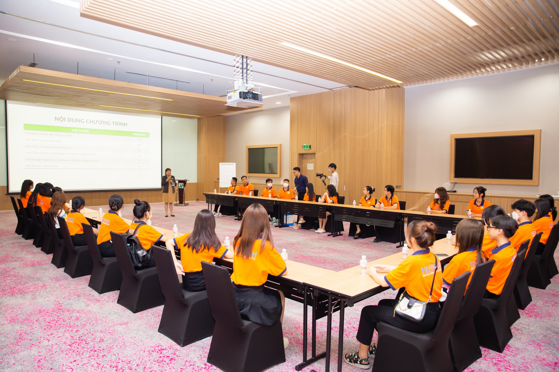 Bài 2: Chủ động đào tạo, chú trọng thực nghiệm Bài 2: Chủ động đào tạo, chú trọng thực nghiệm