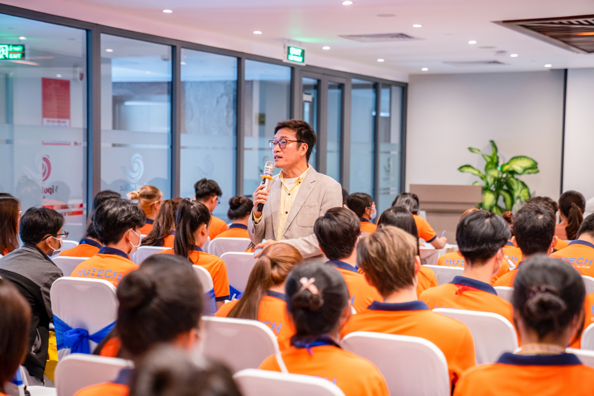 Bài 2: Chủ động đào tạo, chú trọng thực nghiệm Bài 2: Chủ động đào tạo, chú trọng thực nghiệm