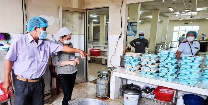 Bạc Liêu: Cải thiện bữa ăn giữa ca cho công nhân