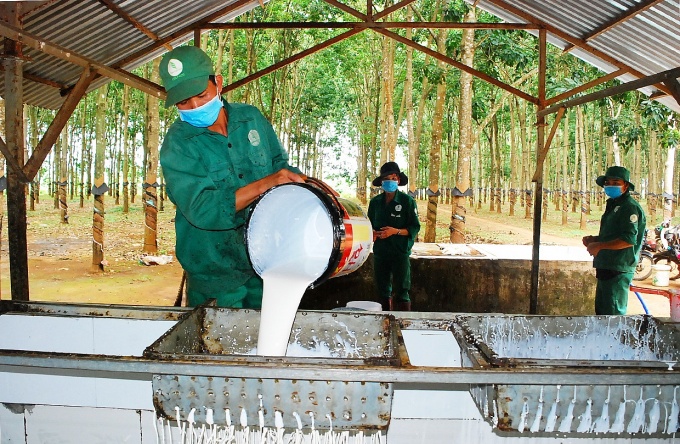 Làm thêm giờ - lý luận và thực tiễn trên thế giới Làm thêm giờ - lý luận và thực tiễn trên thế giới