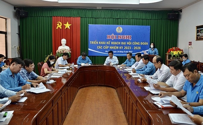 Hướng dẫn giải quyết đơn khiếu nại, tố cáo liên quan đến đại hội công đoàn các cấp Hướng dẫn giải quyết đơn khiếu nại, tố cáo liên quan đến đại hội công đoàn các cấp