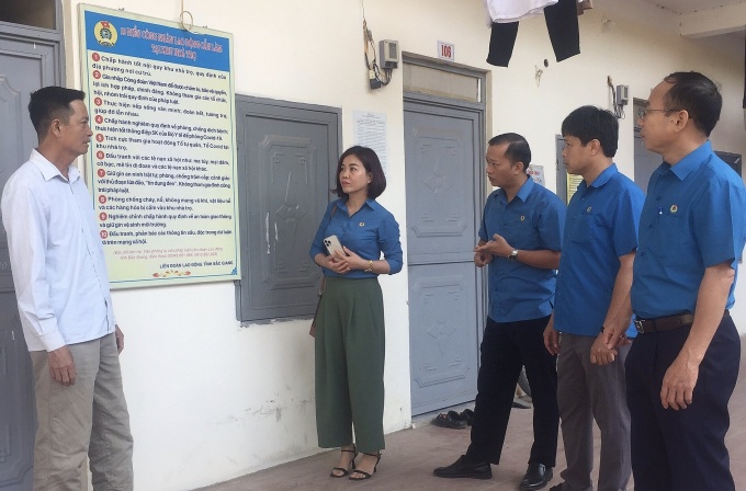 Vấn đề về công tác cán bộ công đoàn khi xem xét, sửa đổi, bổ sung Luật Công đoàn