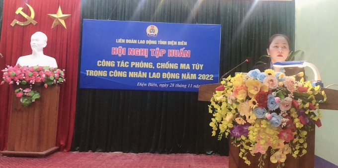 Công nhân Điện Biên tham gia tập huấn về phòng, chống ma tuý