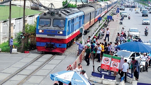 Lập Ban chỉ đạo phục vụ nhu cầu đi lại của người dân và vận chuyển hàng hóa dịp Tết