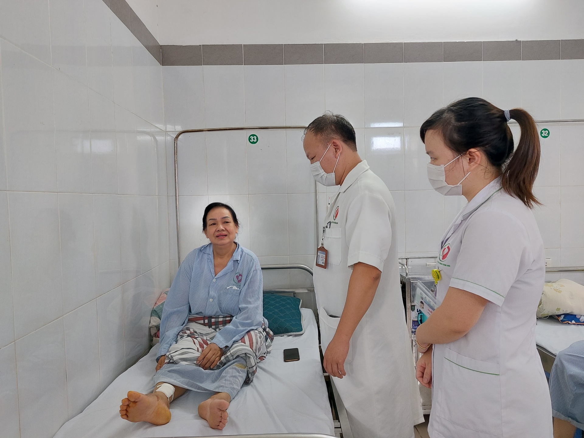 Sáng kiến ứng dụng khoa học công nghệ vào thực tiễn, nâng cao chất lượng khám chữa bệnh