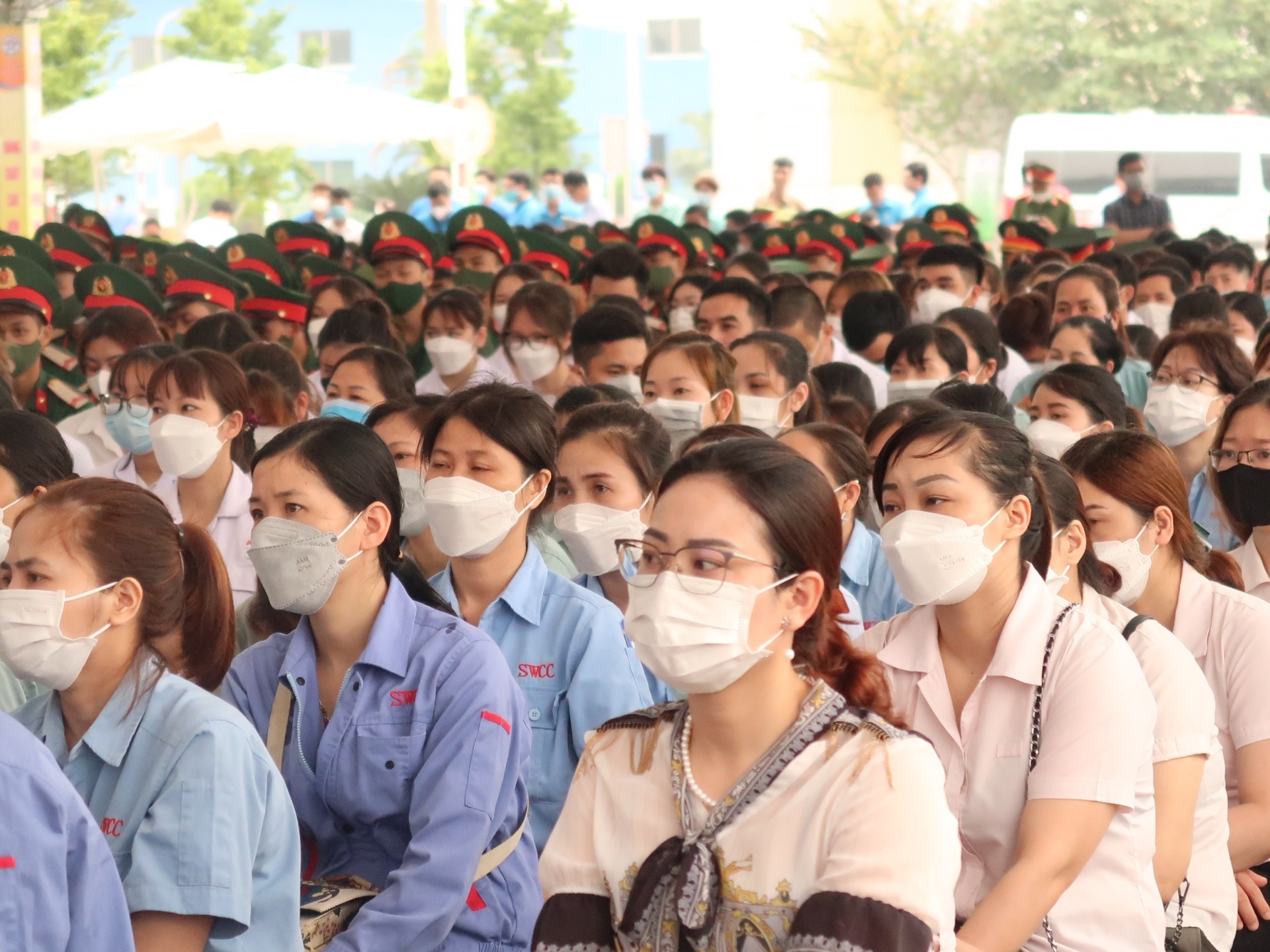 Tháng Công nhân năm 2023: “Kết nối công nhân, xây dựng tổ chức”