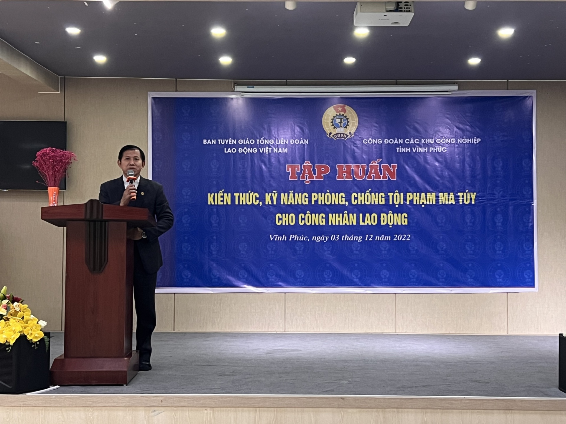 Truyền thông về phòng chống ma túy, tội phạm, tín dụng đen cho công nhân lao động Truyền thông về phòng chống ma túy, tội phạm, tín dụng đen cho công nhân lao động