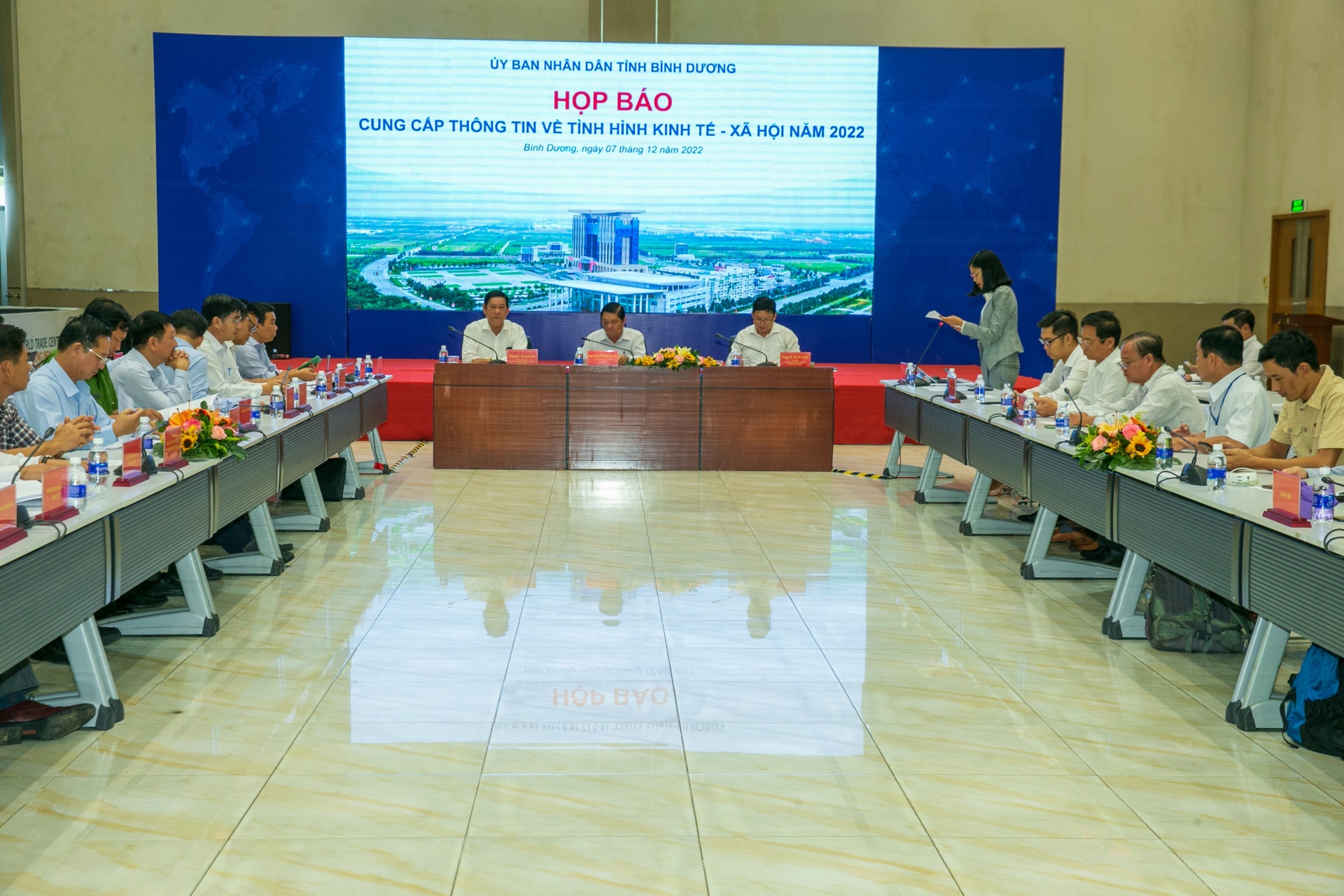 Những bước tiến vượt bậc trong khôi phục và phát triển kinh tế tỉnh Bình Dương năm 2022