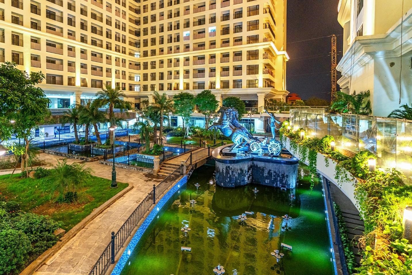 Những khu vườn trong phố làm nên giá trị khác biệt của bất động sản Sunshine Những khu vườn trong phố làm nên giá trị khác biệt của bất động sản Sunshine