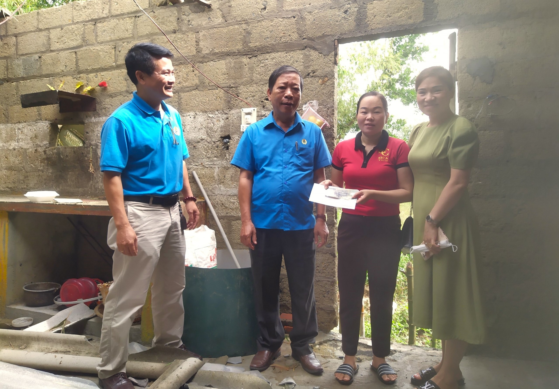 Thừa Thiên Huế: Hơn 2.000 lao động bị ảnh hưởng việc làm, công đoàn hỗ trợ tìm việc