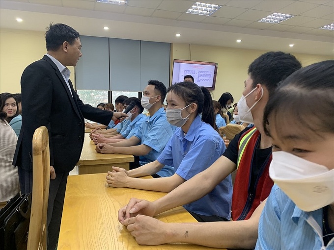 Nhiều công nhân lần đầu biết đến các loại ma túy mới Nhiều công nhân lần đầu biết đến các loại ma túy mới