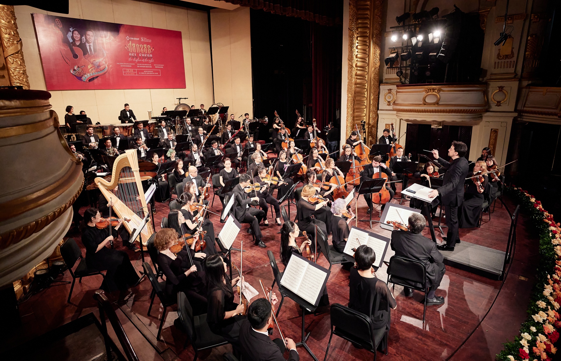 Màn biểu diễn “xuất thần” của nữ nghệ sỹ guitar nổi tiếng thế giới Bokyung Byun tại buổi hòa nhạc của SSO Màn biểu diễn “xuất thần” của nữ nghệ sỹ guitar nổi tiếng thế giới Bokyung Byun tại buổi hòa nhạc của SSO