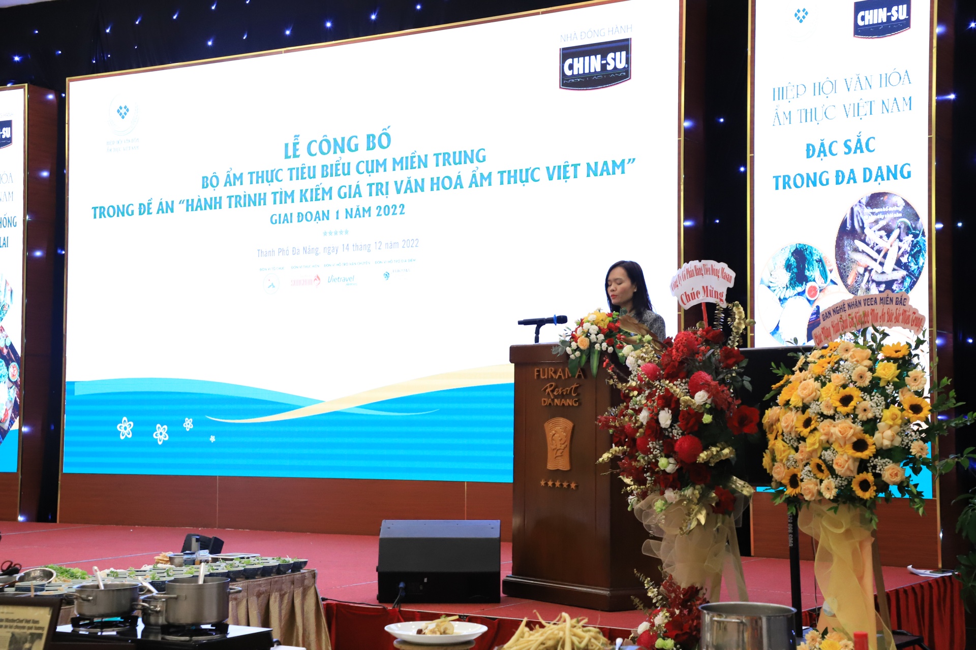 Bà Đinh Hồng Vân, Giám đốc cấp cao ngành hàng gia vị, đại diện công ty Cổ phần Hàng tiêu dùng Masan phát biểu tại buổi Lễ (2)