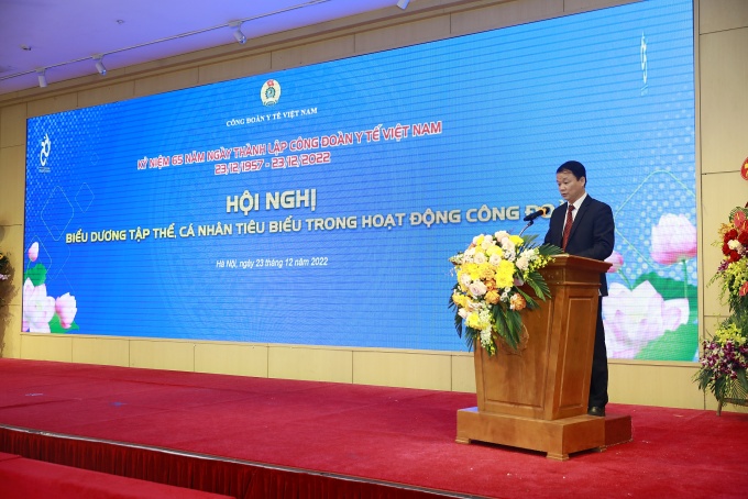 Công đoàn Y tế Việt Nam - kết nối, động viên cán bộ y tế yêu ngành, yêu nghề