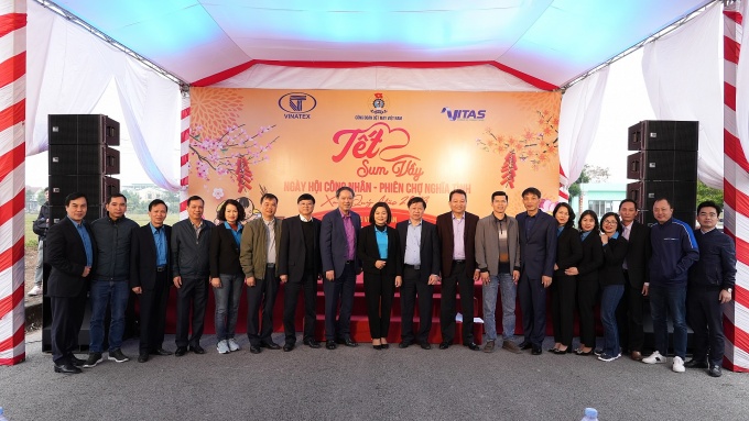 Doanh nghiệp dệt may lo lương, thưởng Tết cho người lao động