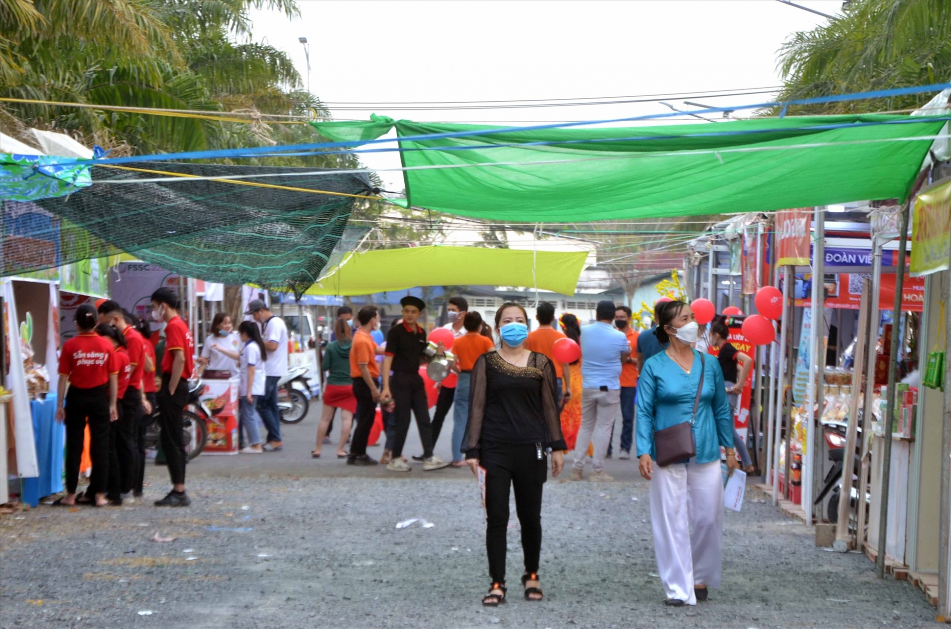 ĐBSCL: Chợ Tết Công đoàn 2023 có nhiều hoạt động phong phú, hàng hóa đa dạng ĐBSCL: Chợ Tết Công đoàn 2023 có nhiều hoạt động phong phú, hàng hóa đa dạng