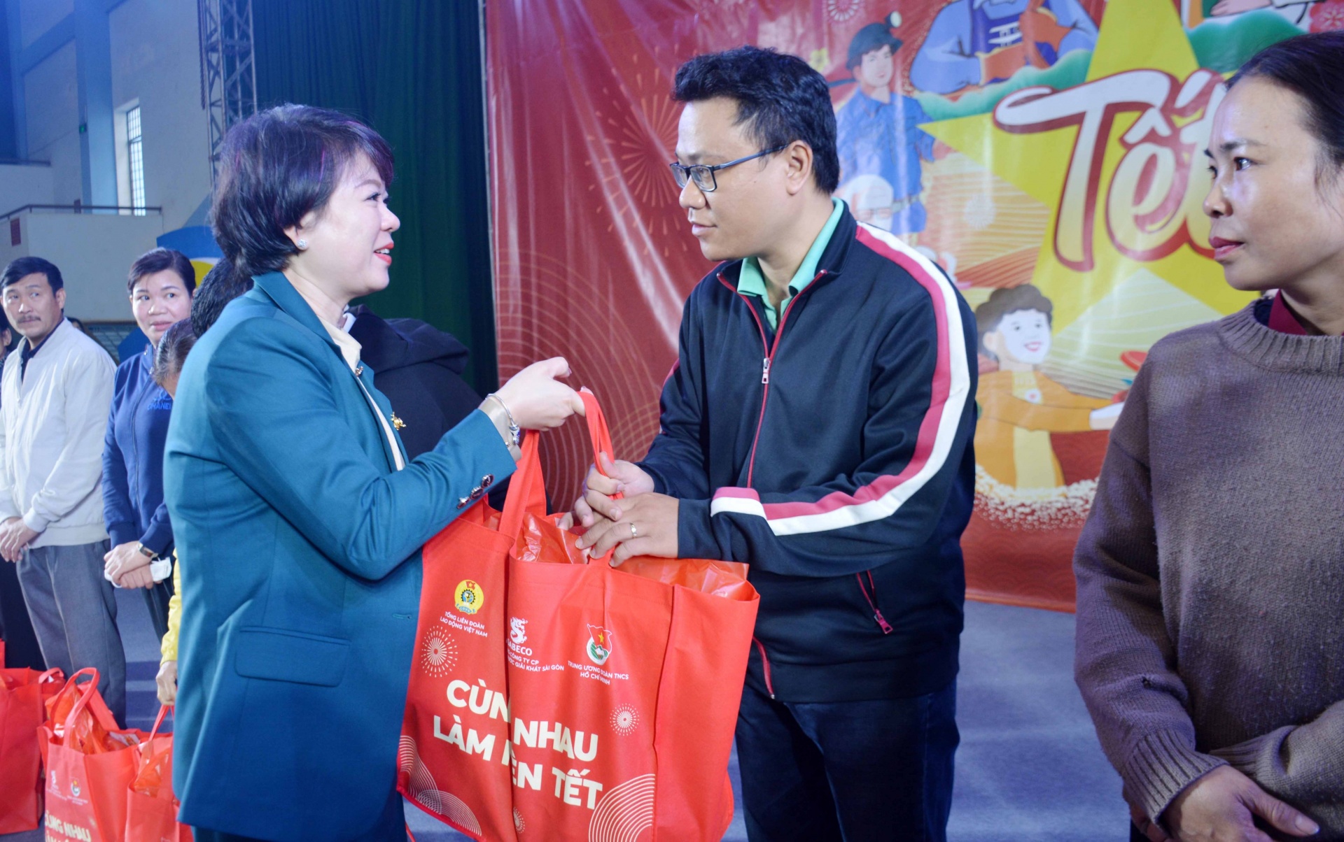 Đắk Lắk: “Chợ tết Công đoàn”- điểm nhấn trong “Tết sum vầy”