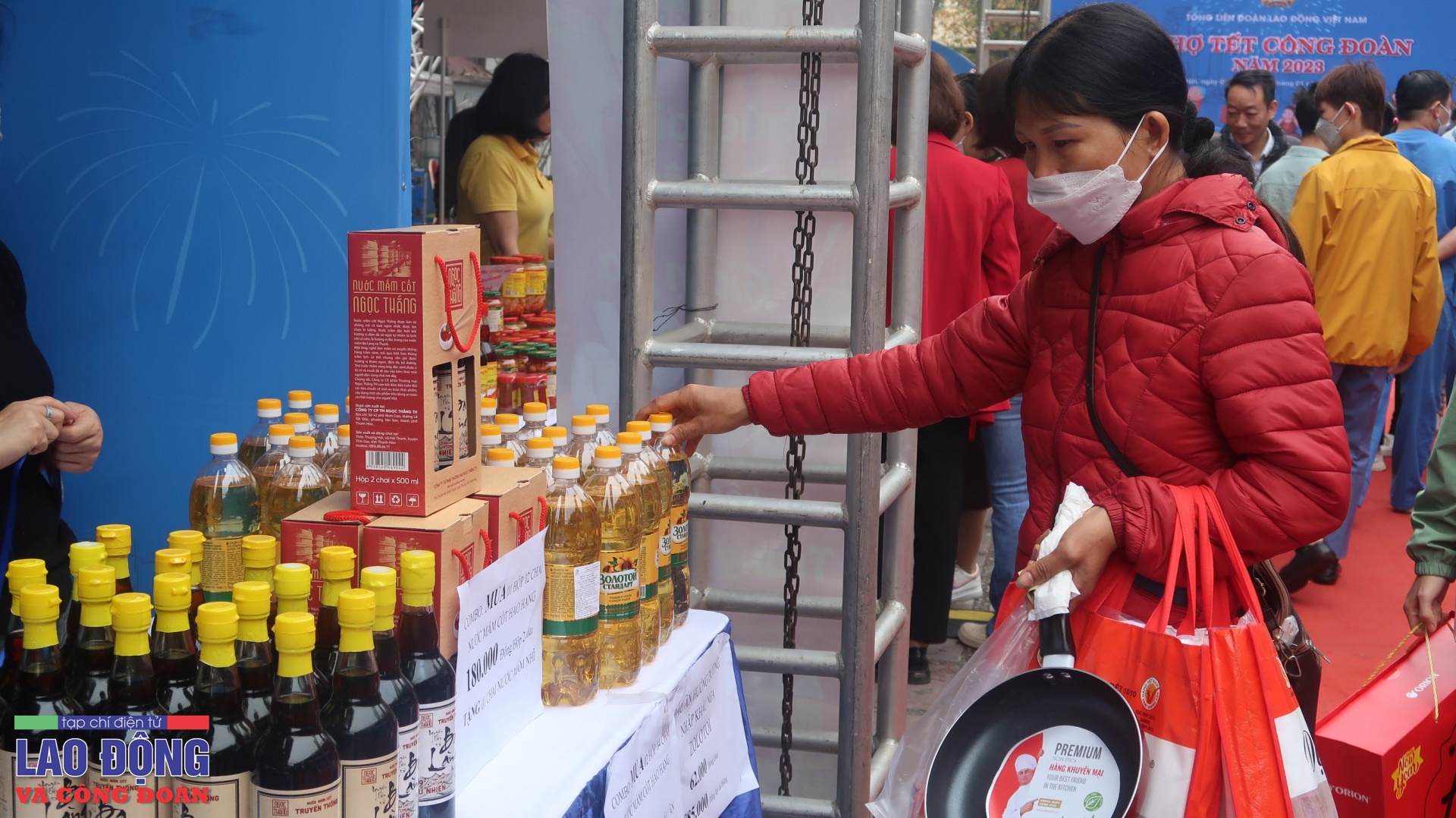 Thêm một mùa xuân ấm áp đến với đoàn viên, người lao động Thủ đô Thêm một mùa xuân ấm áp đến với đoàn viên, người lao động Thủ đô