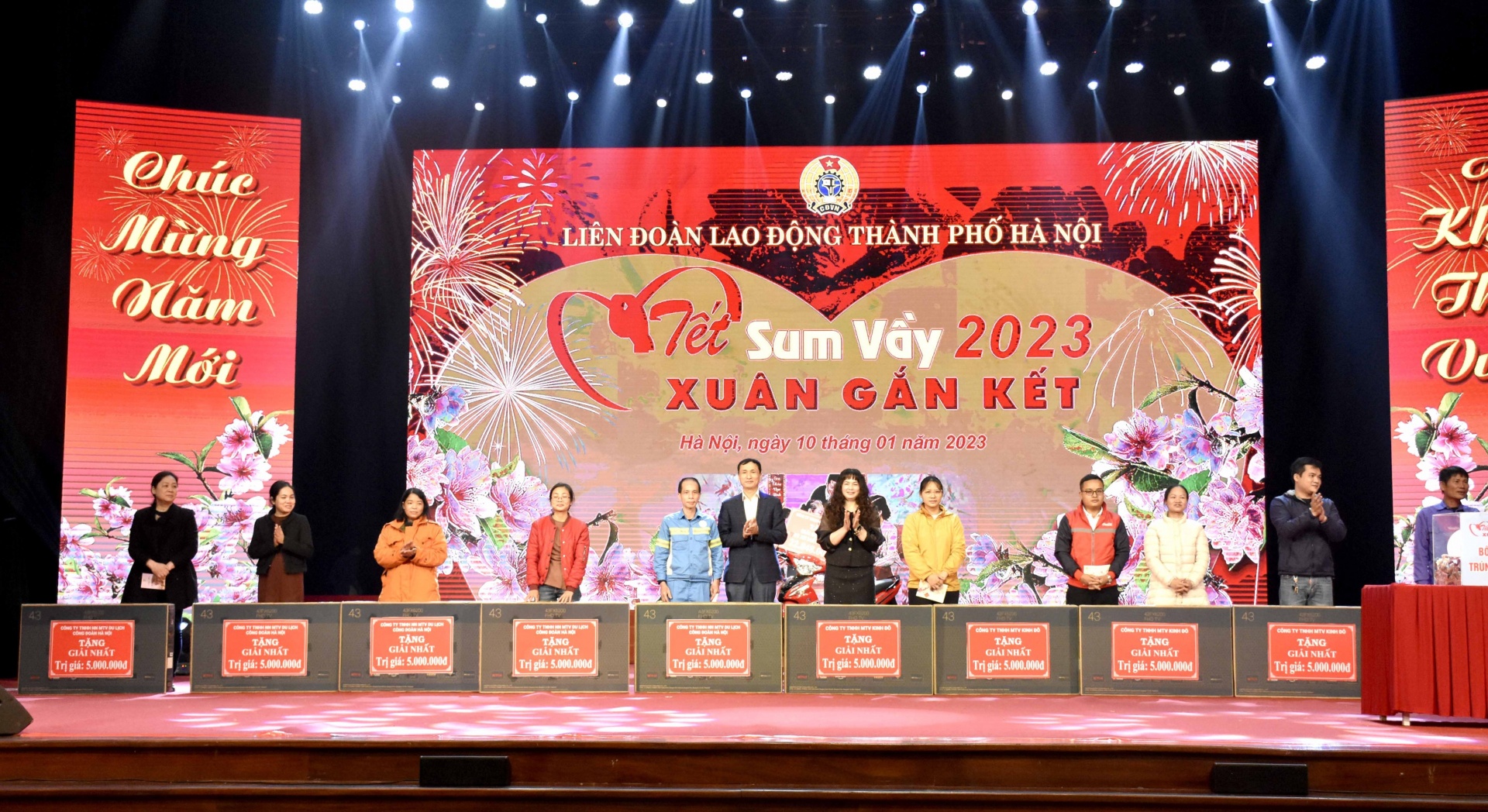 Thêm một mùa xuân ấm áp đến với đoàn viên, người lao động Thủ đô Thêm một mùa xuân ấm áp đến với đoàn viên, người lao động Thủ đô