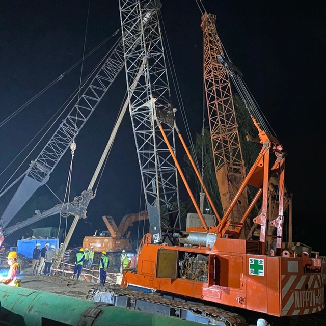 Vụ bé 10 tuổi rơi ống sâu 35m: Công tác cứu hộ bước qua ngày thứ 12 Vụ bé 10 tuổi rơi ống sâu 35m: Công tác cứu hộ bước qua ngày thứ 12