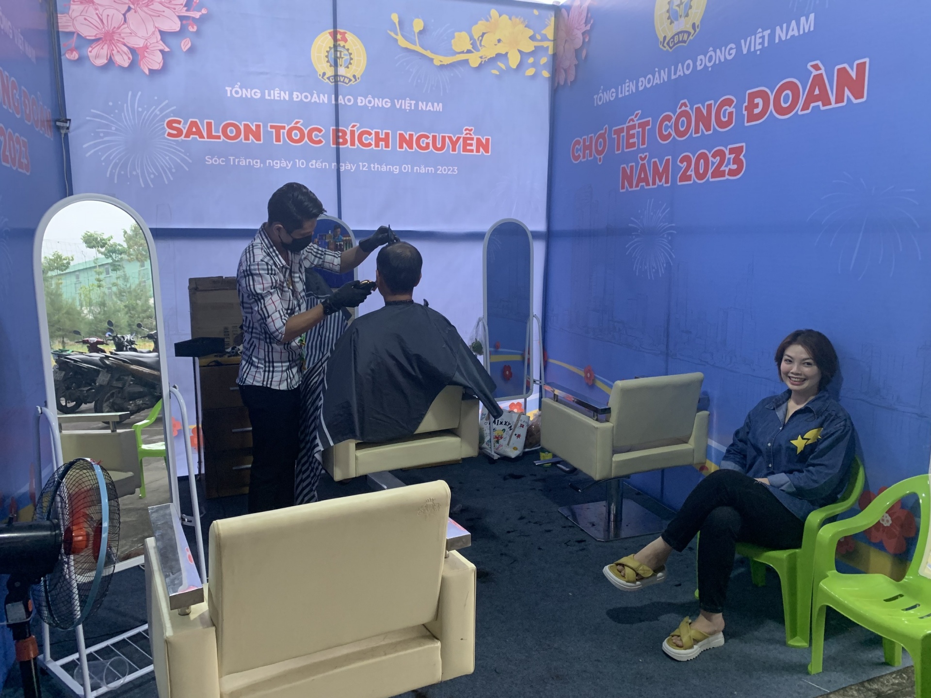 Sóc Trăng: Lan toả hương Xuân, gắn kết yêu thương tại Chợ Tết Công đoàn 2023