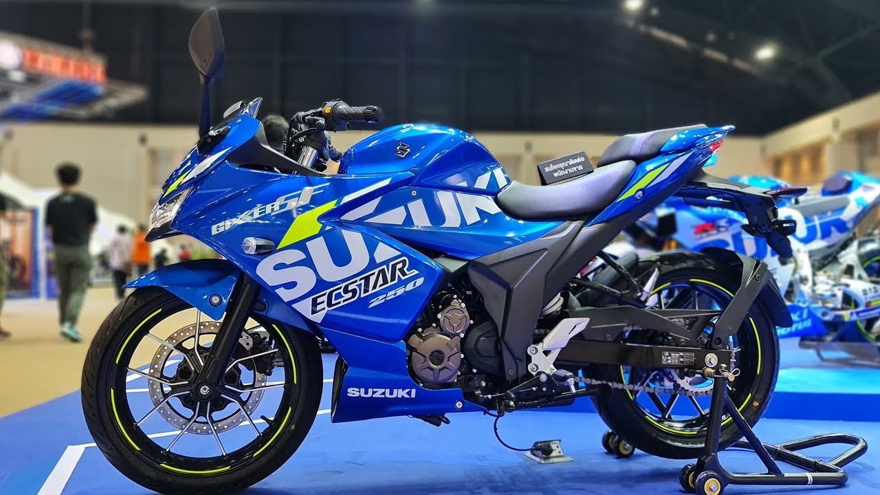 Suzuki "chơi lớn" giảm giá gần 50% xe máy và mô tô tại Việt Nam