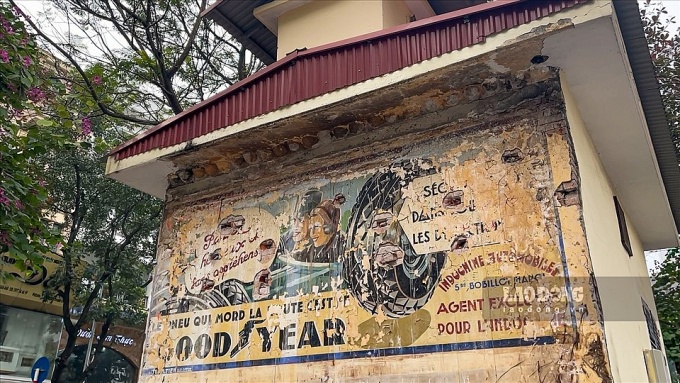 Phế tích hay là di tích?