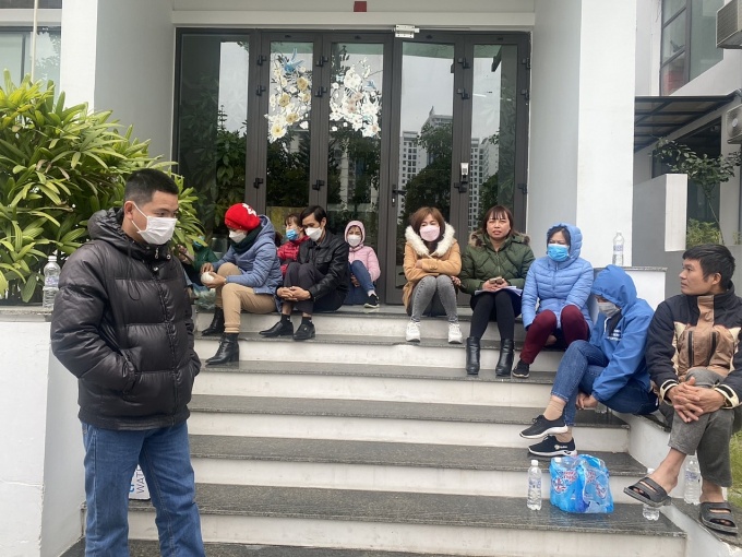 Công ty CP Dệt 19/5 Hà Nội: Người lao động cuối năm lên trụ sở công ty đòi quyền lợi