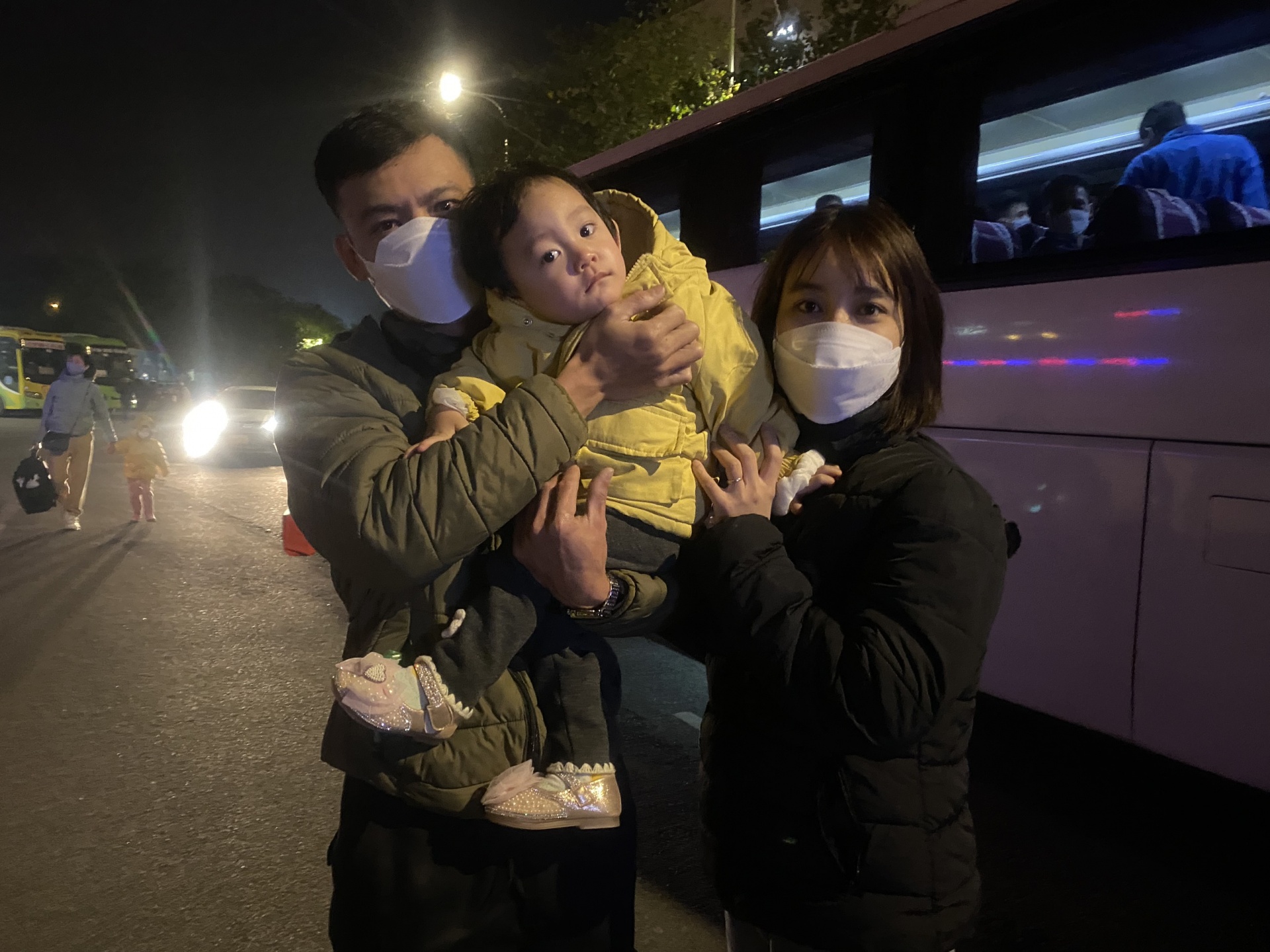 Xe Công đoàn đưa công nhân về quê ăn Tết:  “Hồi hộp không ngủ được vì… lo chậm chuyến”