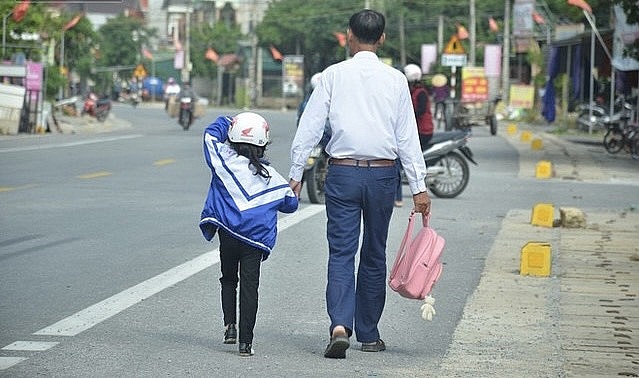 Tết vắng mẹ và câu chuyện giảm nghèo đa chiều