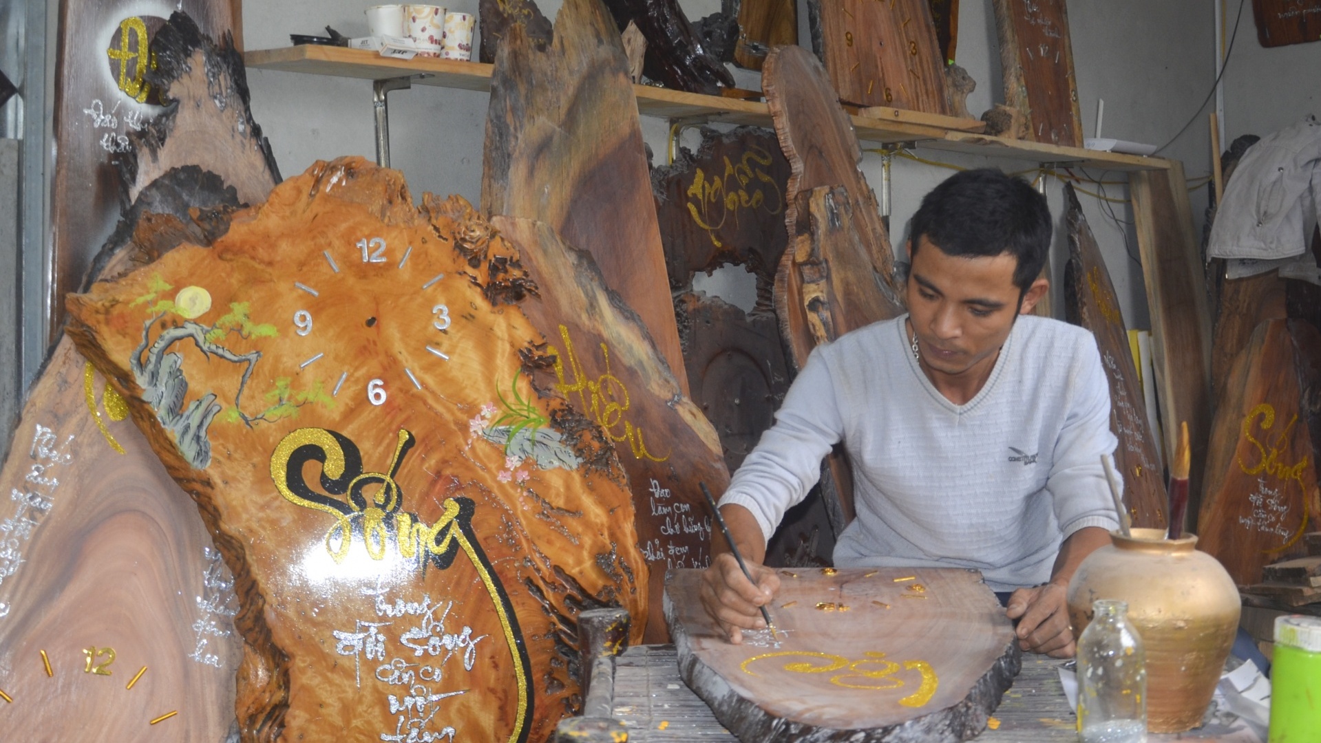 Người trẻ và thú chơi... ông già