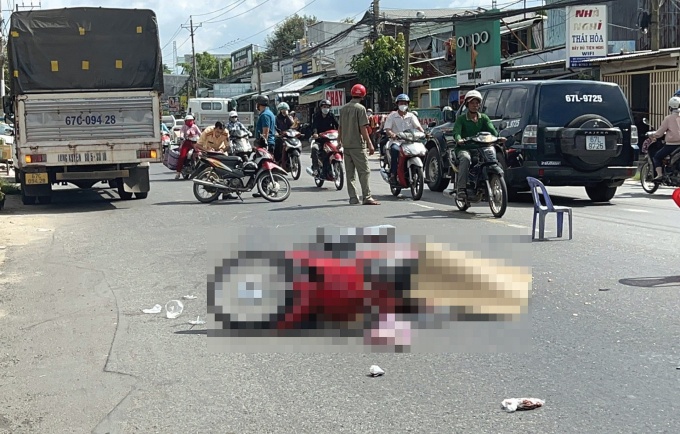 Bảo đảm an toàn giao thông ngày Tết cho công nhân, lao động Bảo đảm an toàn giao thông ngày Tết cho công nhân, lao động