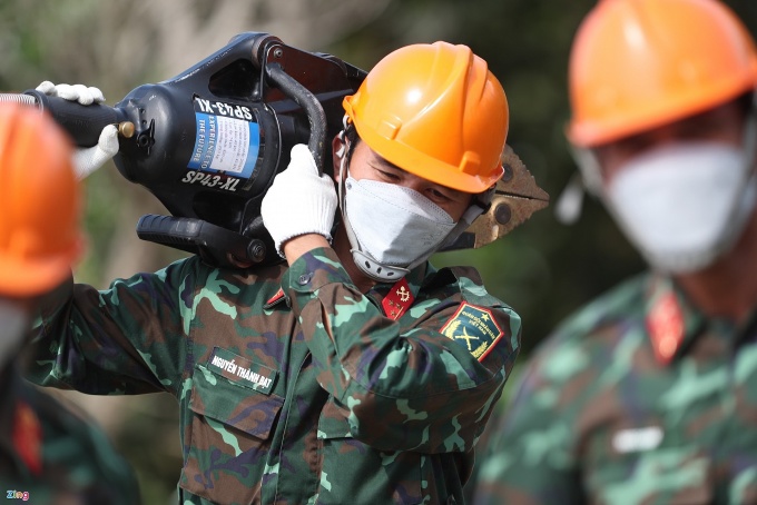 Vụ bé rơi xuống ống sâu 35m: Sẽ xem xét trách nhiệm của đơn vị liên quan