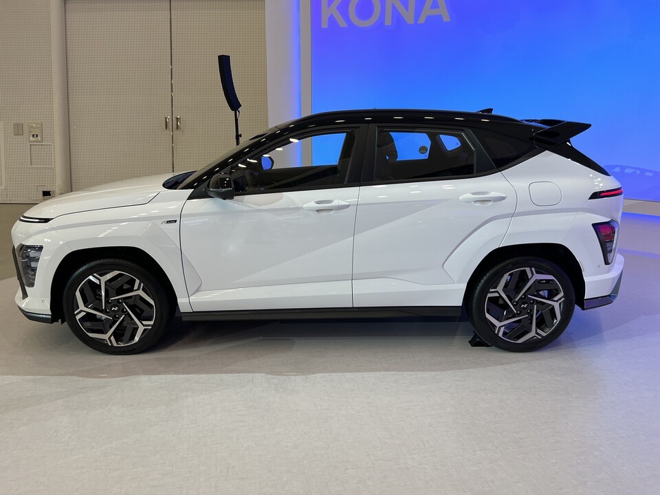 Hyundai Kona 2024 chính thức ra mắt tại Hàn Quốc Hyundai Kona 2024 chính thức ra mắt tại Hàn Quốc