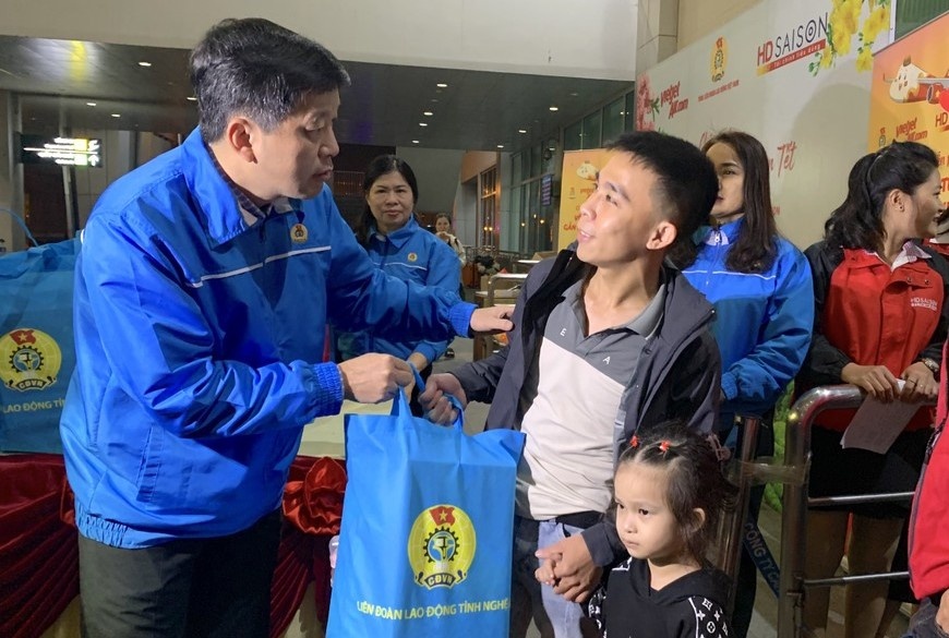 Clip tương tác nhiều nhất trong tuần là hoạt động chăm lo Tết cho NLĐ