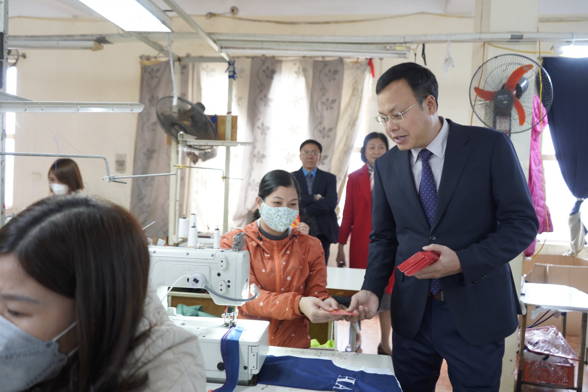 Hà Nội: Gần 95% công nhân lao động trở lại làm việc