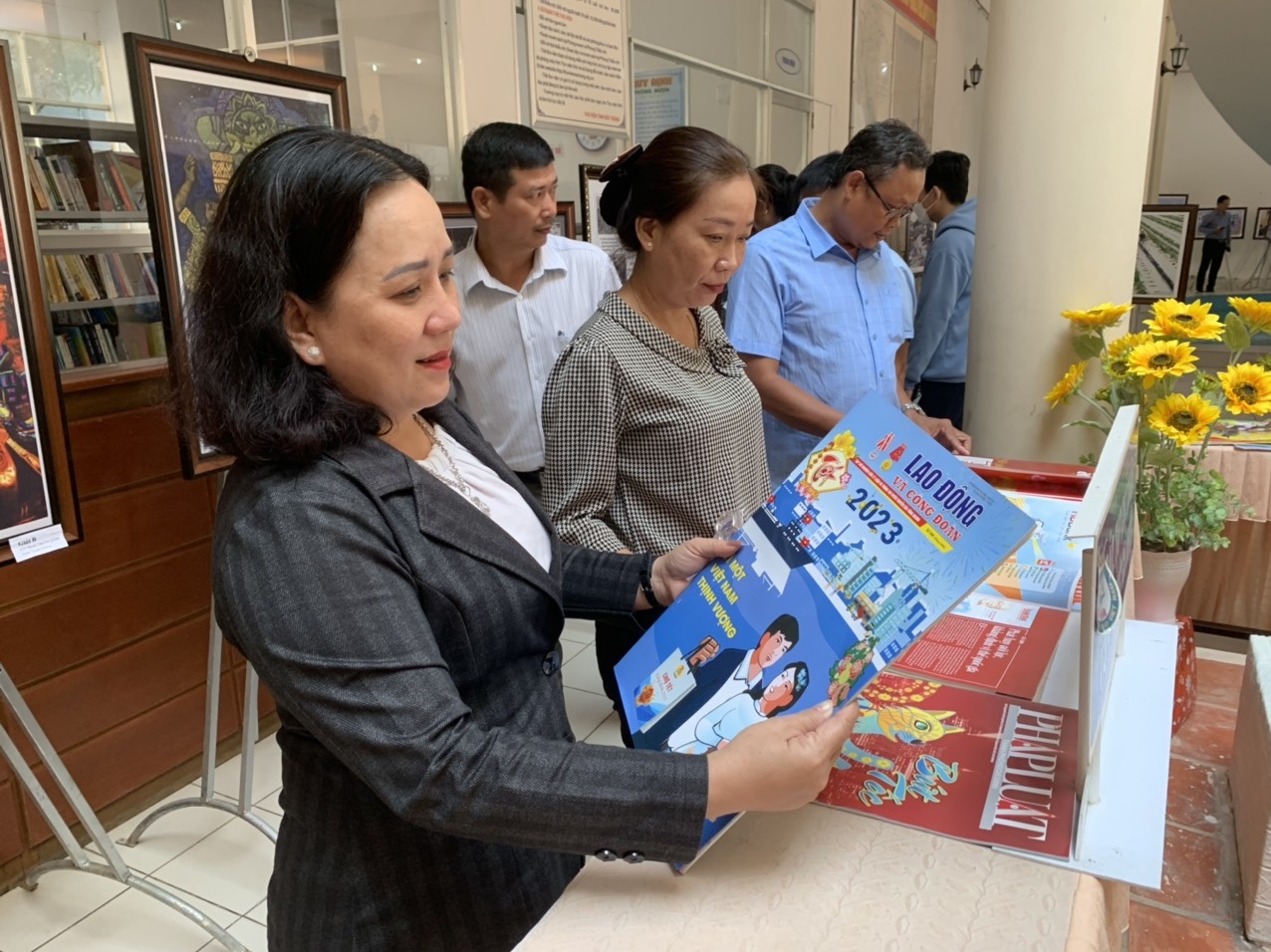 Tạp chí Lao động và Công đoàn tham gia Hội báo Xuân tỉnh Sóc Trăng năm 2023 Tạp chí Lao động và Công đoàn tham gia Hội báo Xuân tỉnh Sóc Trăng năm 2023