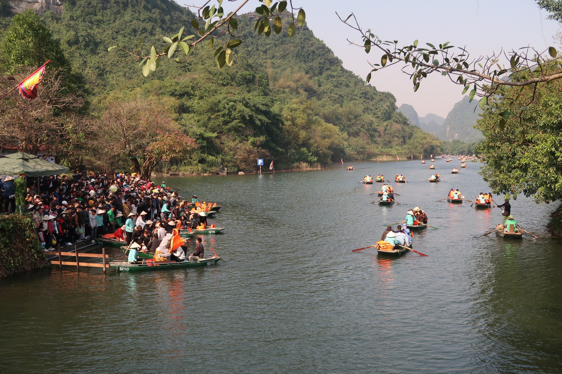 Ninh Bình: Lập đoàn kiểm tra các khu, điểm du lịch sau phản ánh của Tạp chí LĐ & CĐ Ninh Bình: Lập đoàn kiểm tra các khu, điểm du lịch sau phản ánh của Tạp chí LĐ & CĐ