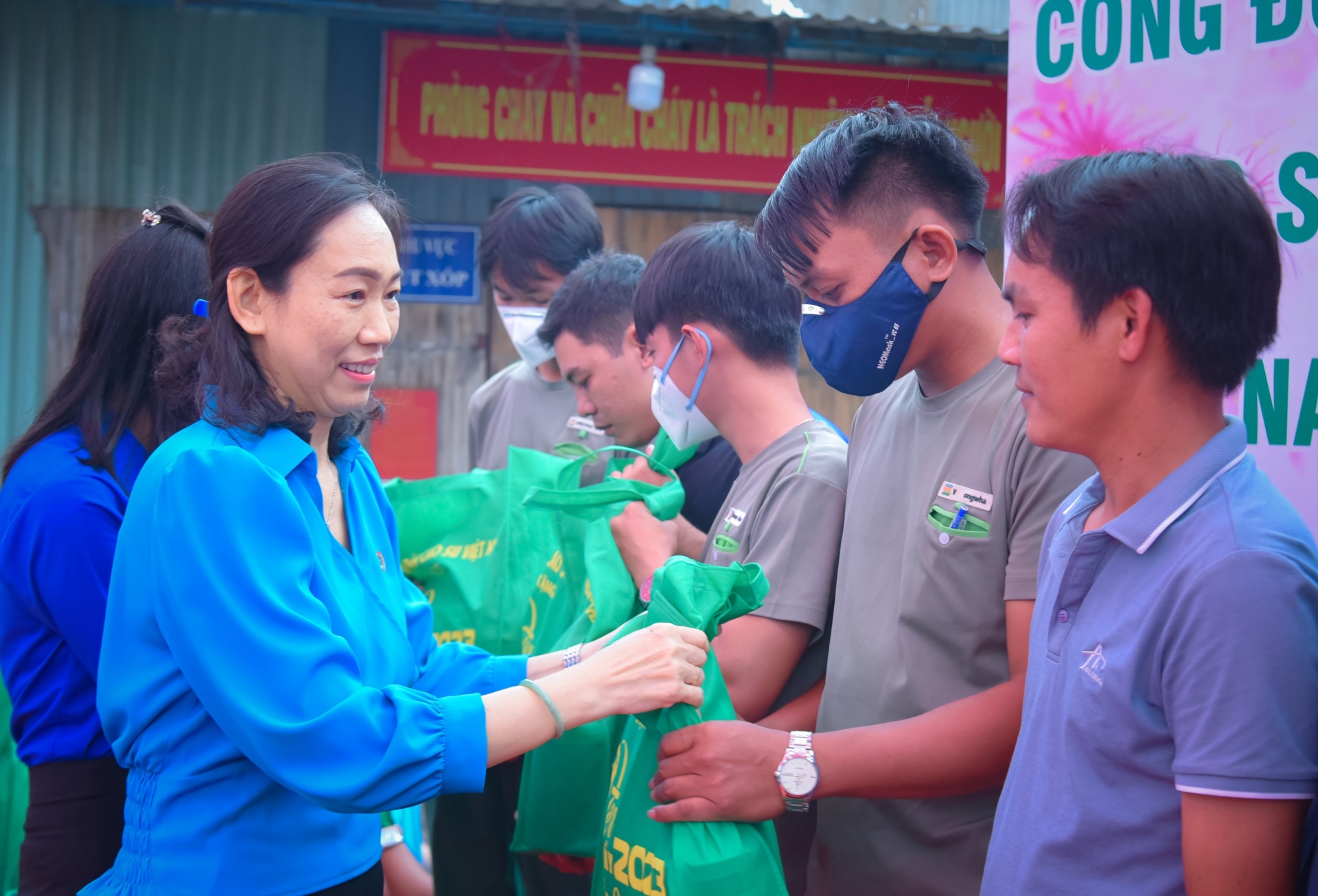 Công đoàn Cao su Việt Nam: Tiếp tục là chỗ dựa cho người lao động trong năm 2023 Công đoàn Cao su Việt Nam: Tiếp tục là chỗ dựa cho người lao động trong năm 2023