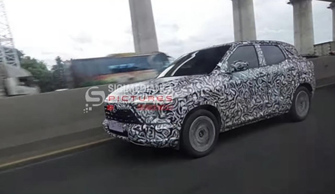 Bắt gặp Mitsubishi XFC chạy thử trên đường phố Bắt gặp Mitsubishi XFC chạy thử trên đường phố