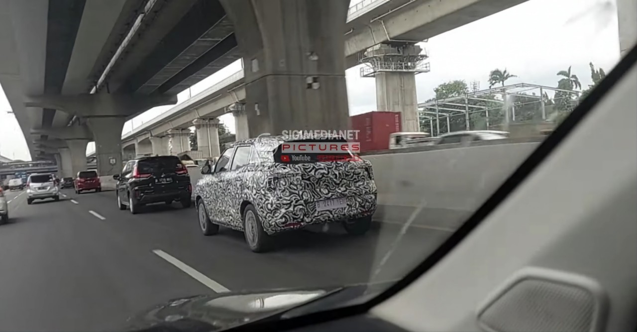 Bắt gặp Mitsubishi XFC chạy thử trên đường phố Bắt gặp Mitsubishi XFC chạy thử trên đường phố