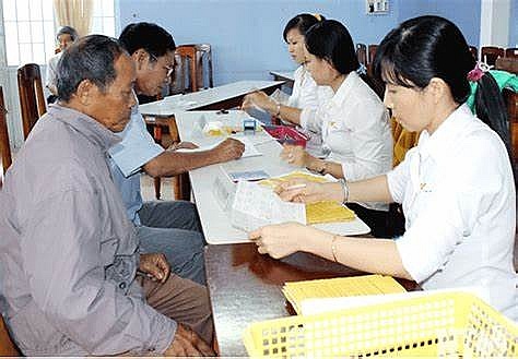 Đề xuất giải pháp về quyền lợi cho lao động ở doanh nghiệp nợ bảo hiểm xã hội Đề xuất giải pháp về quyền lợi cho lao động ở doanh nghiệp nợ bảo hiểm xã hội