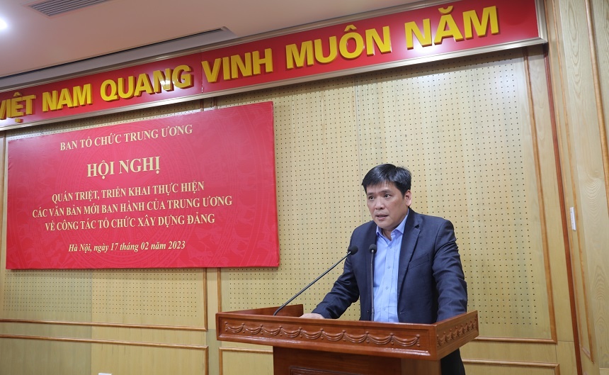 Quán triệt, triển khai các văn bản mới về công tác tổ chức xây dựng Đảng